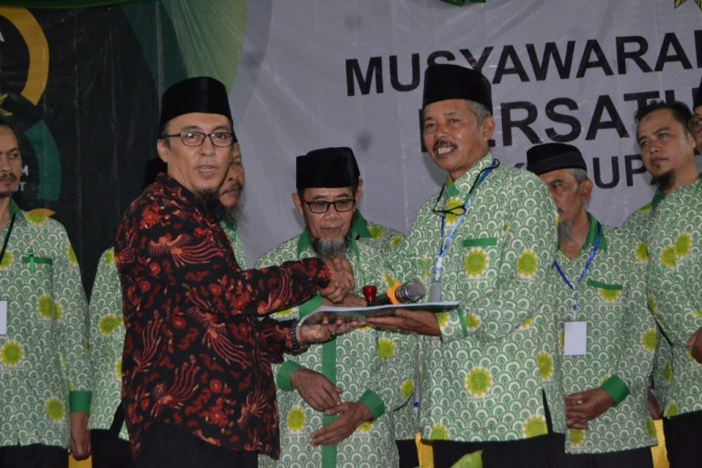 H. Ena Sumpena Kembali Terpilih Menjadi Ketua PD Persis Garut