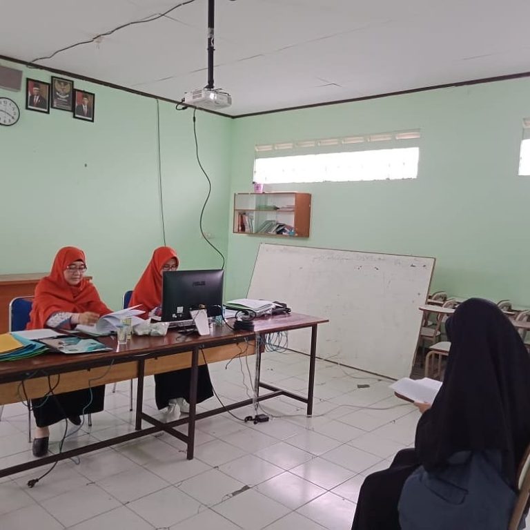 Karya Tulis Ilmiah Salah Satu Syarat Kelulusan Santri MA Persis Tarogong