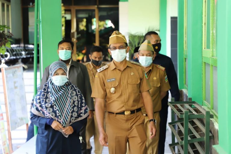 Wabup Garut Pantau Simulasi Tatap Muka di SDIT Persis Tarogong