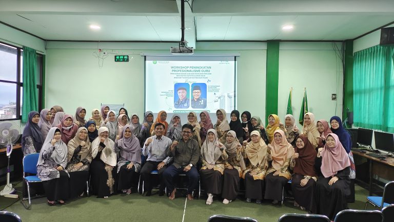 Tingkatkan Profesionalisme : Pesantren Gelar Workshop Penyusunan Bahan Ajar