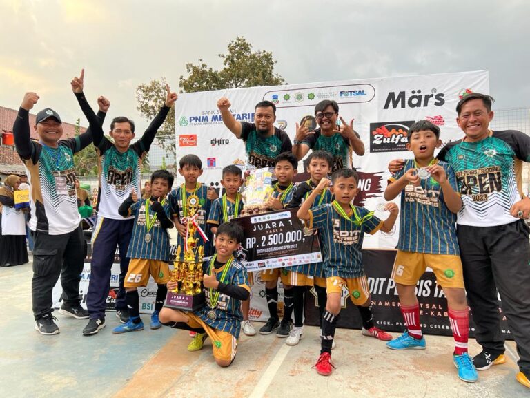 Inilah Sekolah Juara dan Top Score Turnamen Futsal SDIT Persis Tarogong Open 2023