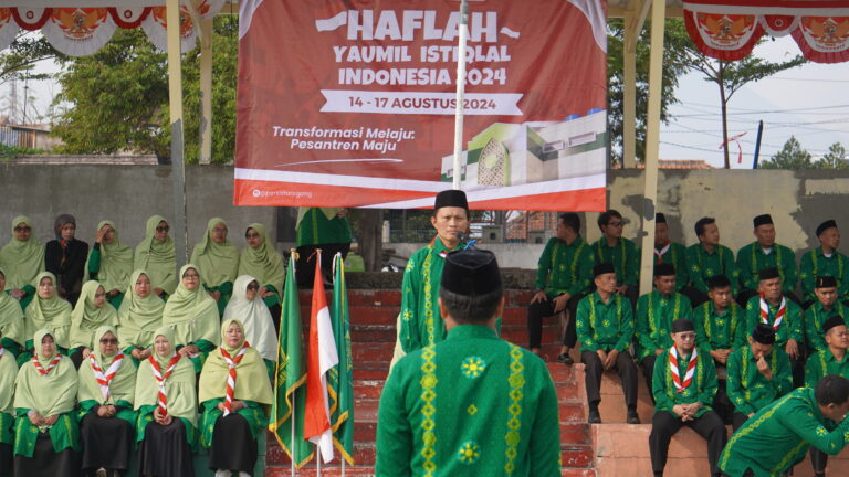 Pesantren Persis Tarogong Gelar Haflah Yaumil Istiqlal, Meriahkan HUT RI ke-79