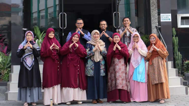 KPAI Kunjungi Pesantren Persis Tarogong Dorong Penguatan Pesantren Ramah Anak