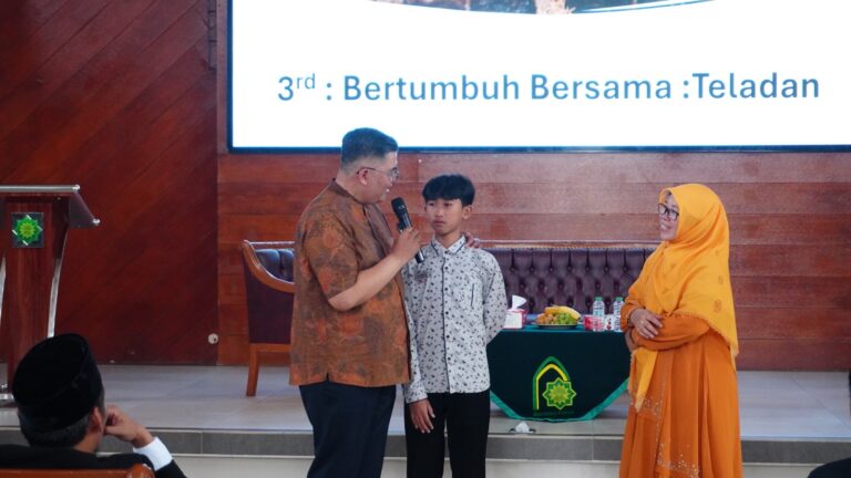 Menyatukan Visi, Menguatkan Sinergi Pada Kegiatan Silaturahim Orang Tua Santri Asrama