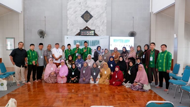 Pesantren Persis Tarogong Hadirkan Program Pesantren Pra Lansia dan Lansia sebagai Wujud Pendidikan Sepanjang Hayat