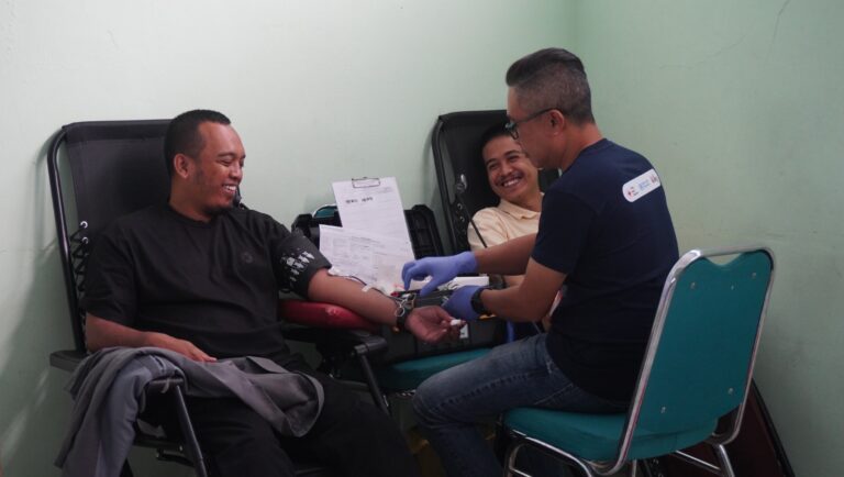 Donor Darah: Dari Pesantren untuk Kemanusiaan