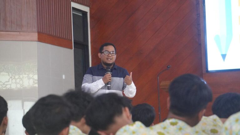 Bukan Sekadar Mimpi, Santri Persis Tarogong Mulai Dipersiapkan Kuliah di Arab Saudi
