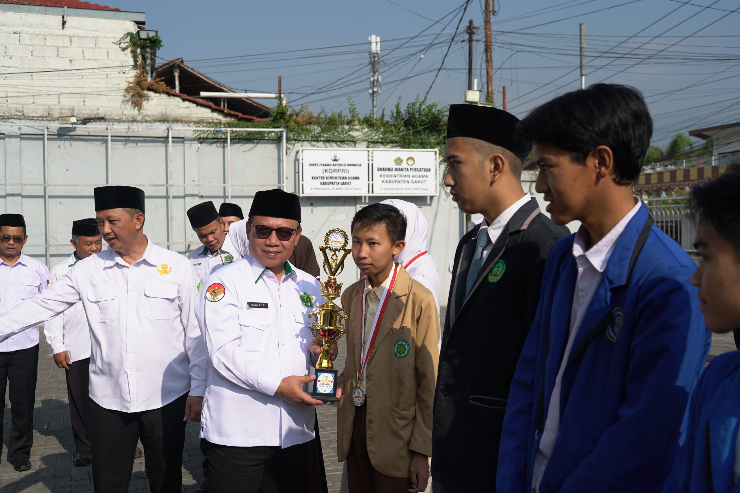 Santri MTs Persis Tarogong Lolos ke Tingkat Provinsi pada OMI 2026 Bidang Matematika